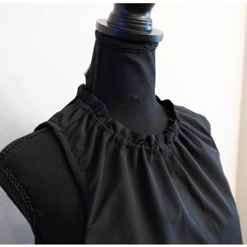 Athleta Levitate Black Run Tank Ladies Size Medium - Picture 3 of 8